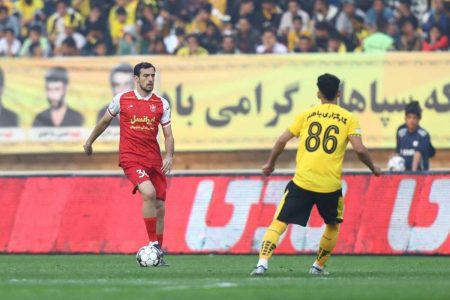 الکلاسیکوی ایران، جنگ سپاهانی های پرسپولیس با رانده شدهای گل محمدی!