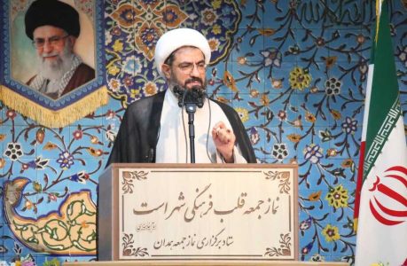 با سازوکارهای اقتصادی فعلی جامعه، کارگر غالباً با مشکل مواجه می‌شود