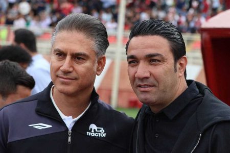 واکنش نکونام به برکناری خطیر: استقلال به ساحل آرامش رسید حرف های زیادی برای گفتن دارم