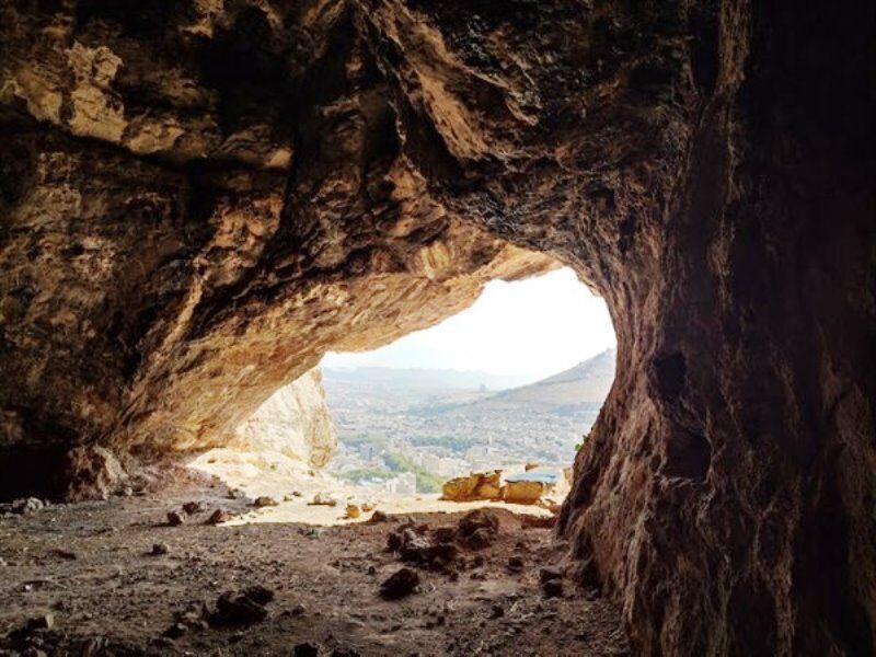 خرم آباد، جهان شهر غار‌های منحصر‌به‌فرد