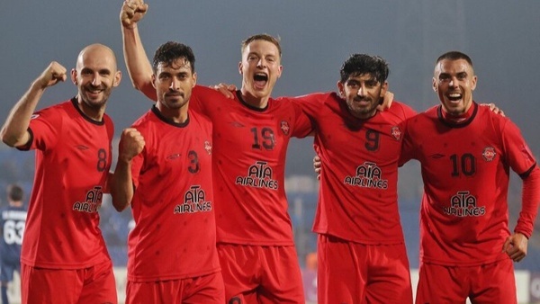 تراکتور ۱۰۰ پله بالاتر از سرخابی‌ها بهترین تیم ایران شد