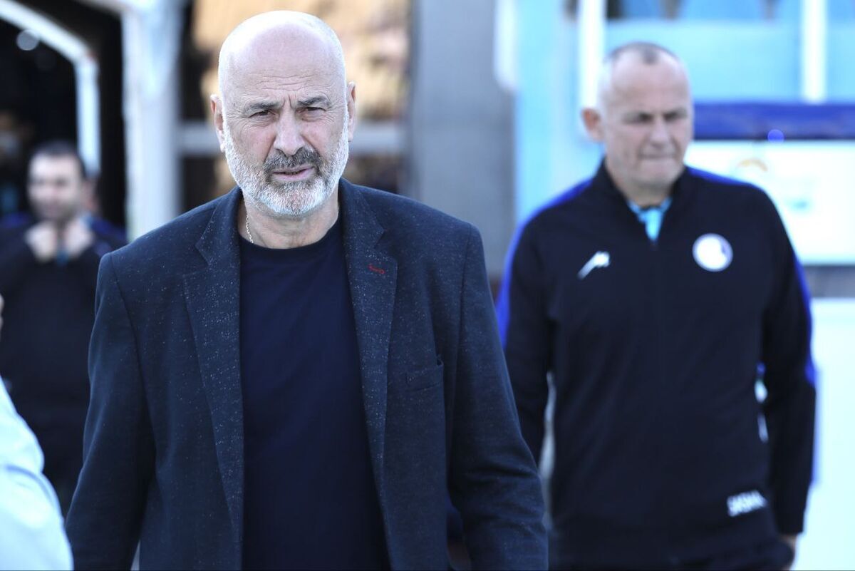 سرمربی سابق مسی جایگزین بوژوویچ می‌شود؟