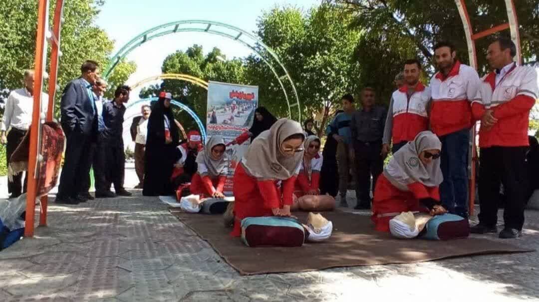 بهره مندی ۴۸ هزار نفر زنجانی از آموزش‌های هلال‌احمر در سال گذشته - خبرگزاری مهر | اخبار ایران و جهان