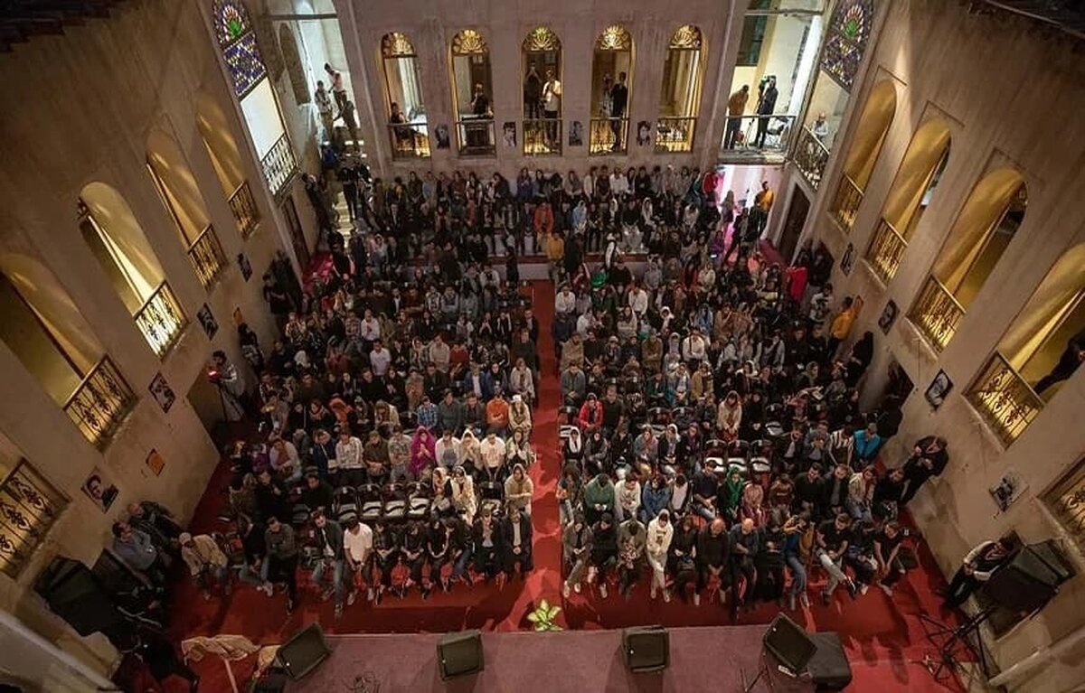 روزنامه اصولگرا: فستیوال کوچه با خاموش شدنش، درس همبستگی ملی داد/ دیدید برخورد امنیتی با چنین مراسمی چه زیان‌هایی دارد؟