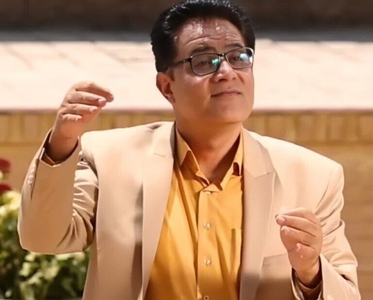 میزبانی جشنواره سرود رضوی در مشهد، قم و شیراز گردشی باشد