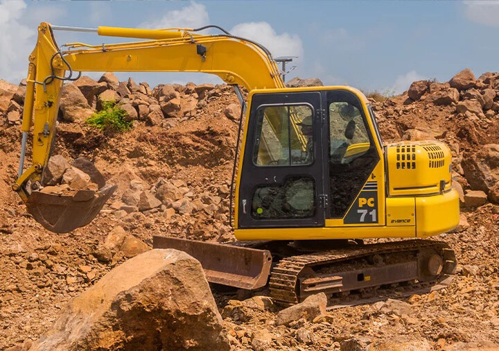 توقیف بیل‌های مکانیکی هزار میلیارد ریالی قاچاق در شهرستان مهر - خبرگزاری مهر | اخبار ایران و جهان