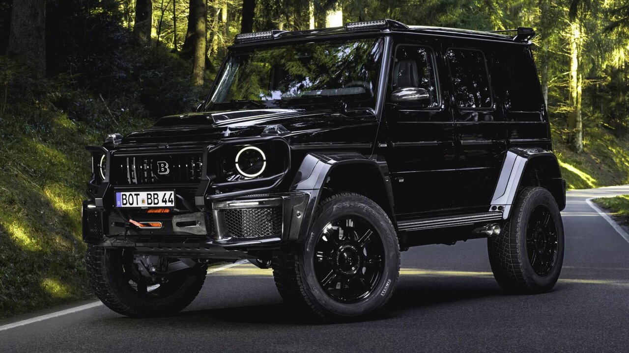 برابوس، لندکروز را برای صبحانه می‌خورد! /عکس