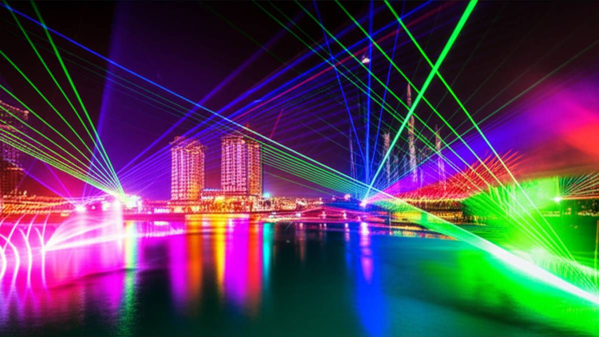 جشنواره نور دبی: ترکیب شگفت انگیز نور، رنگ و آب