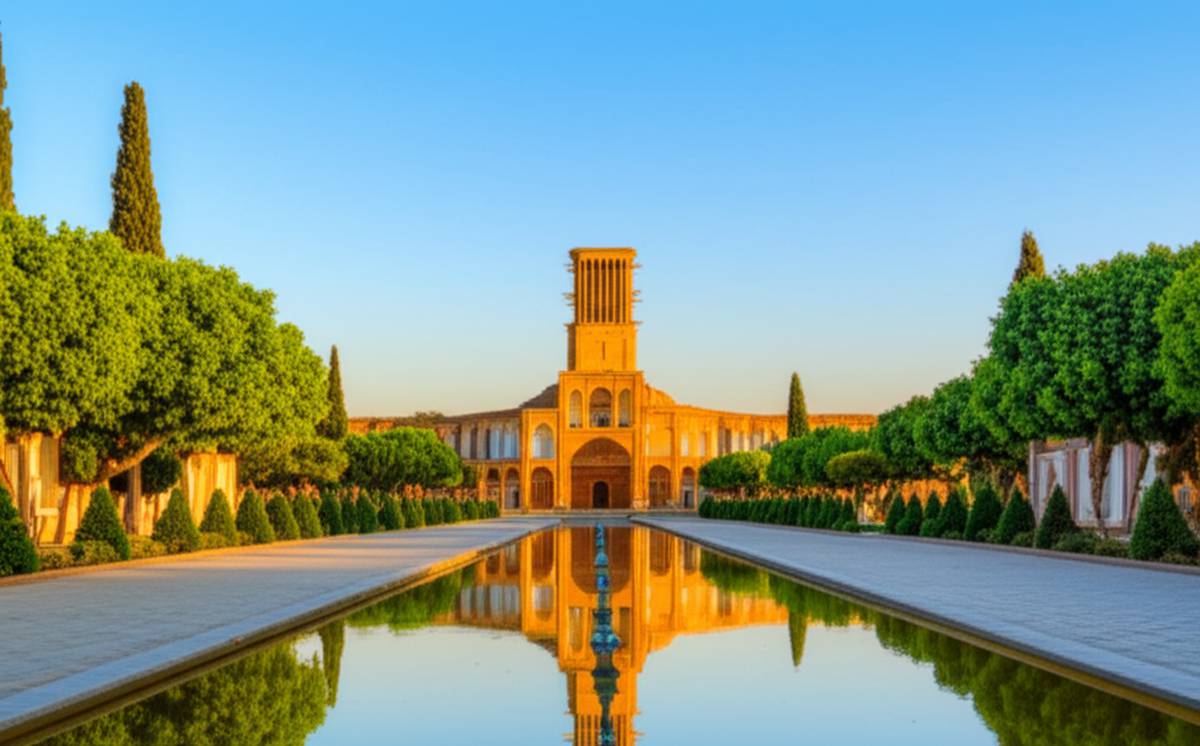 باغ دولت آباد یزد - ۷ دلیل برای بازدید از این شاهکار معماری